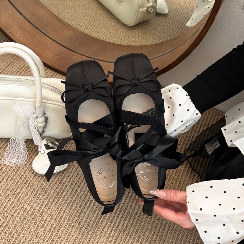 Neue Frühlings-Ballerinas mit  – Ankle Strap Attachment Bewertung und Preis