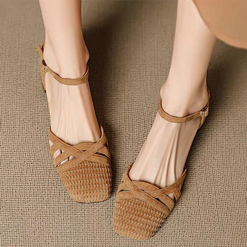 Retro-Webart-High-Heel-Sandale – Ankle Strap Attachment Bewertung und Preis