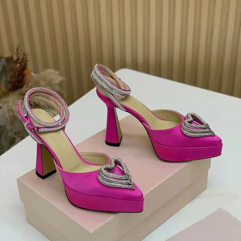 Plattform Kristall Liebe Dekor – Ankle Strap Attachment Bewertung und Preis